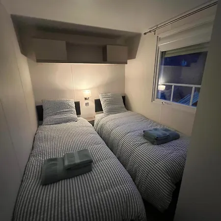 De L'escaut אוהל מפואר Gouy (Aisne)